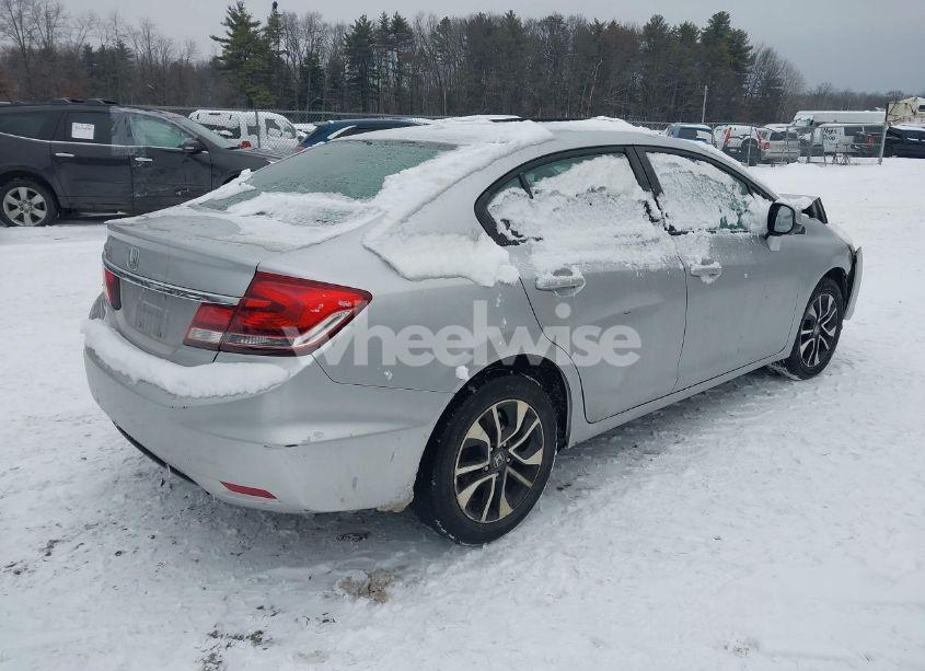 Photo 4 of 2013 Honda Civic EX (VIN 19XFB2F85DE267645)