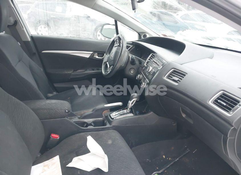 Photo 5 of 2013 Honda Civic EX (VIN 19XFB2F85DE267645)