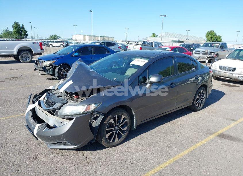 Photo 2 of 2013 Honda Civic EX (VIN 19XFB2F85DE277236)