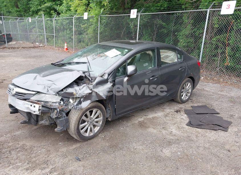 Photo 2 of 2012 Honda Civic EX (VIN 19XFB2F86CE036445)