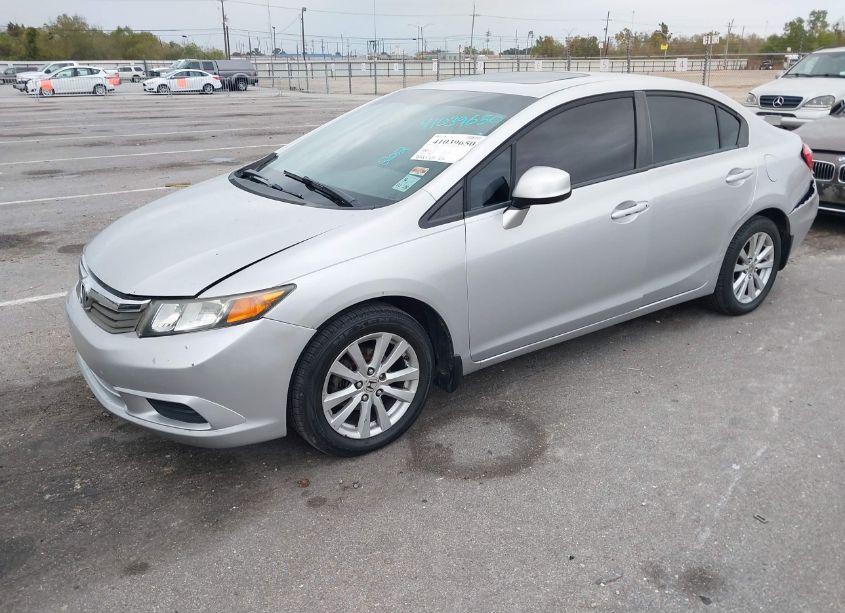 Photo 2 of 2012 Honda Civic EX (VIN 19XFB2F86CE042438)