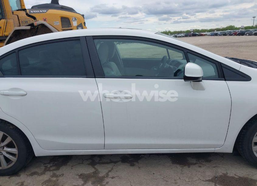 Photo 13 of 2012 Honda Civic EX (VIN 19XFB2F86CE316446)