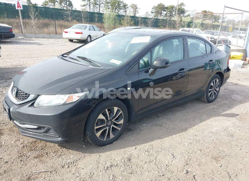 Photo 2 of 2013 Honda Civic EX (VIN 19XFB2F86DE280520)
