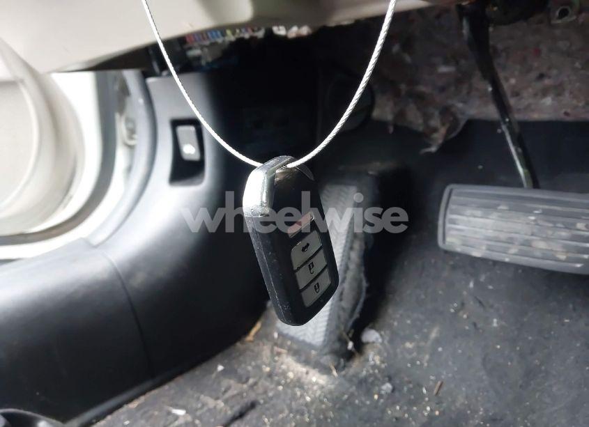 Photo 11 of 2014 Honda Civic EX (VIN 19XFB2F86EE081677)