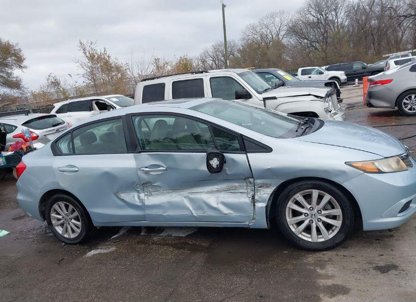 Photo 6 of 2012 Honda Civic EX (VIN 19XFB2F87CE044425)