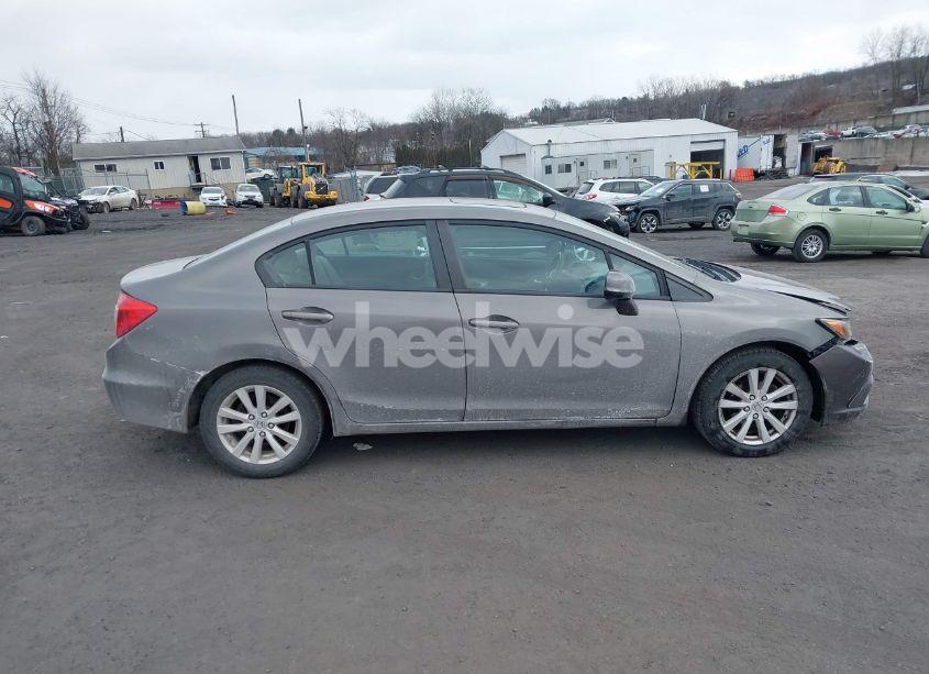 Photo 13 of 2012 Honda Civic EX (VIN 19XFB2F87CE378311)