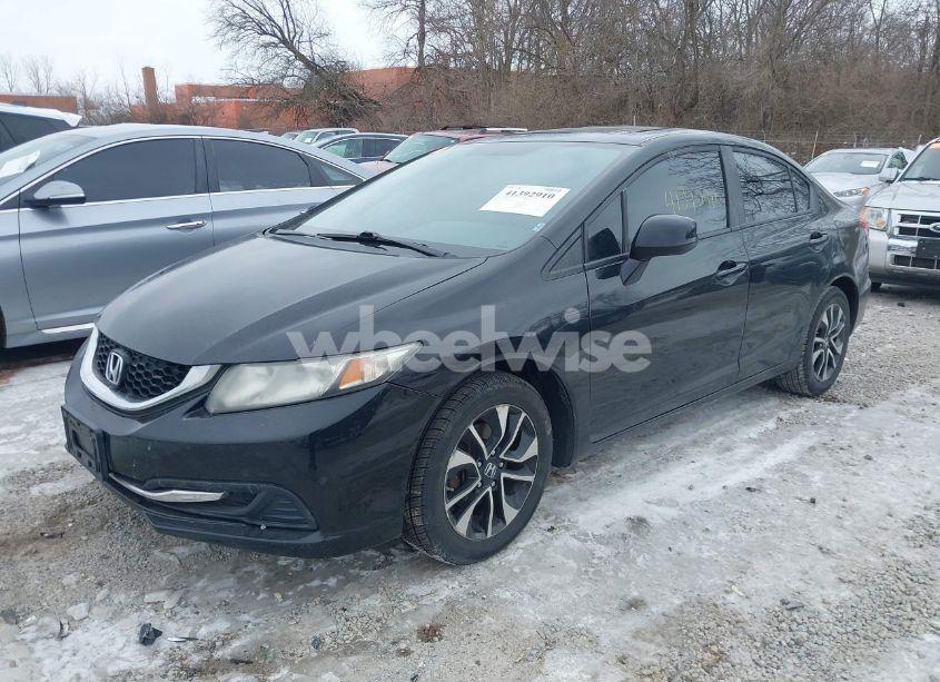 Photo 2 of 2013 Honda Civic EX (VIN 19XFB2F87DE013936)