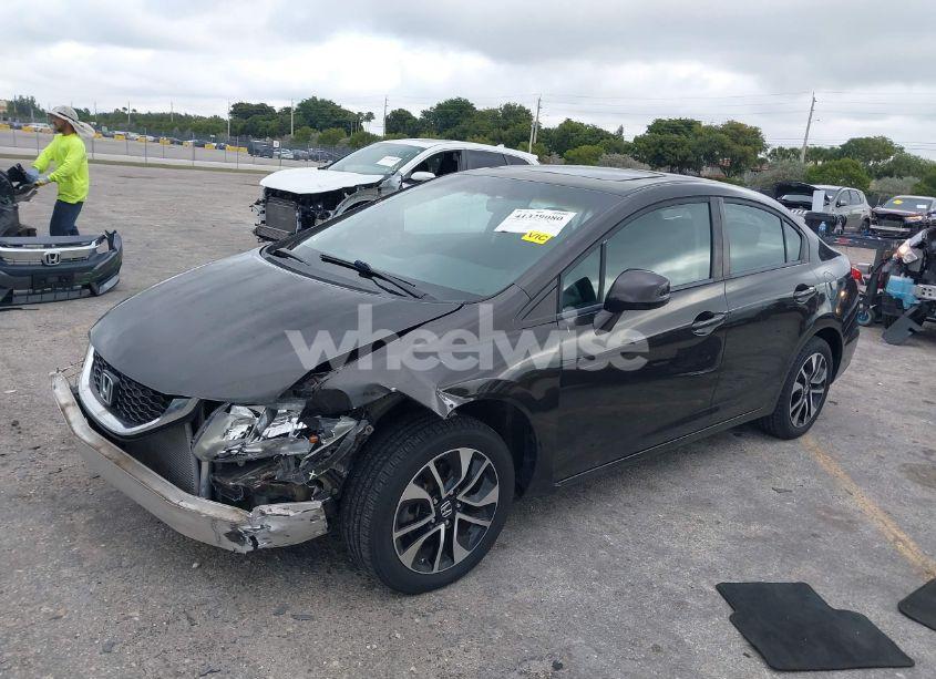 Photo 2 of 2013 Honda Civic EX (VIN 19XFB2F87DE067589)