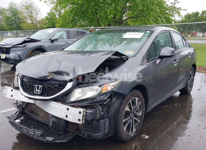 Photo 2 of 2013 Honda Civic EX (VIN 19XFB2F87DE249311)