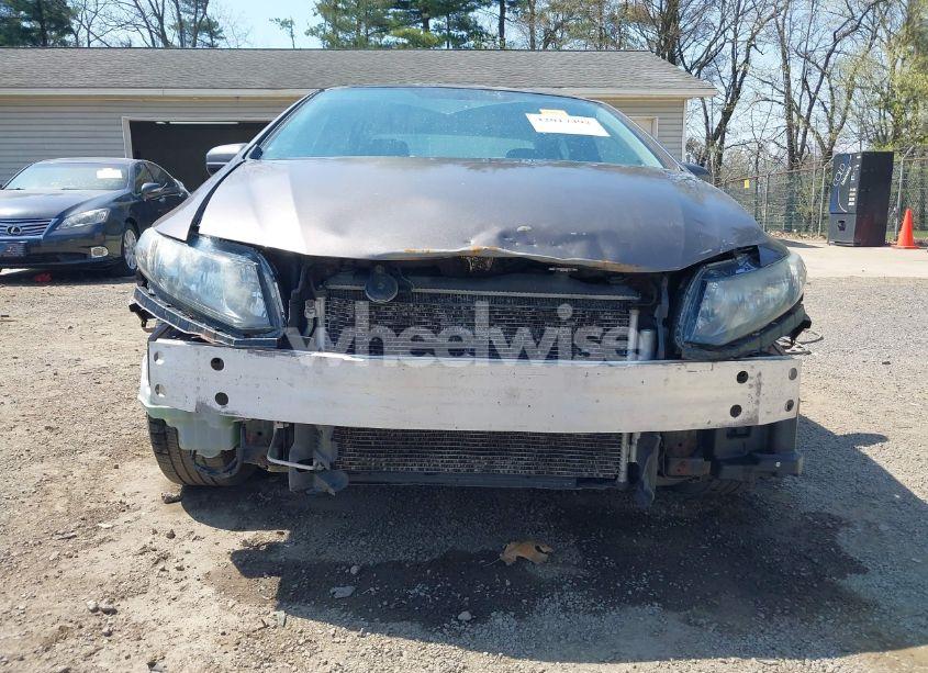 Photo 6 of 2014 Honda Civic EX (VIN 19XFB2F87EE082739)