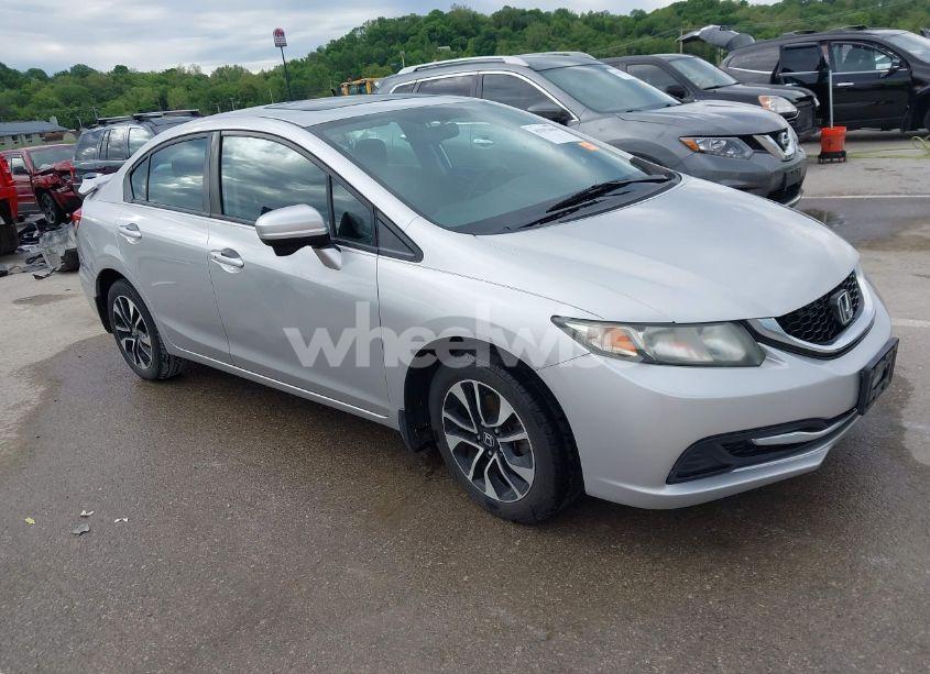 2015 Honda Civic EX (VIN 19XFB2F87FE025510) main photo