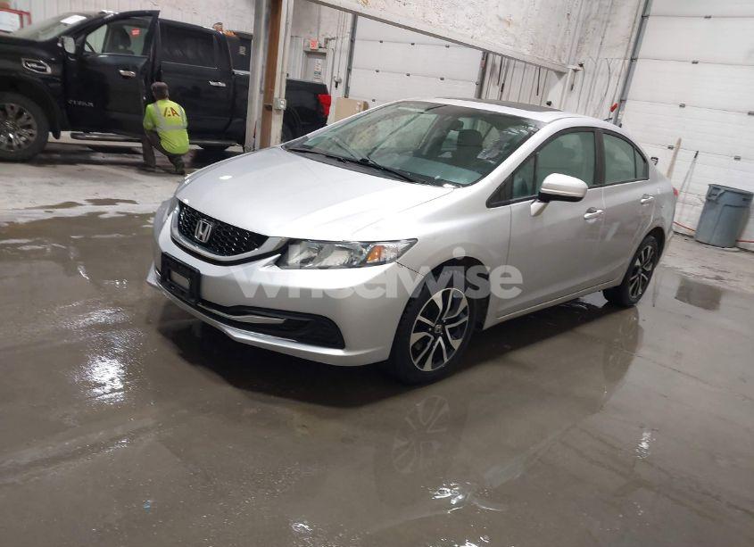 Photo 2 of 2015 Honda Civic EX (VIN 19XFB2F87FE201021)
