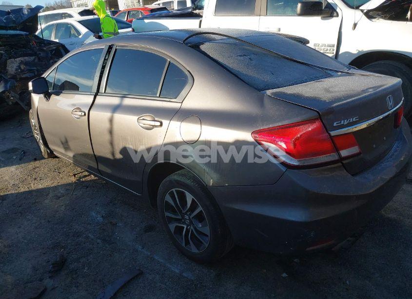 Photo 3 of 2013 Honda Civic EX (VIN 19XFB2F88DE071635)