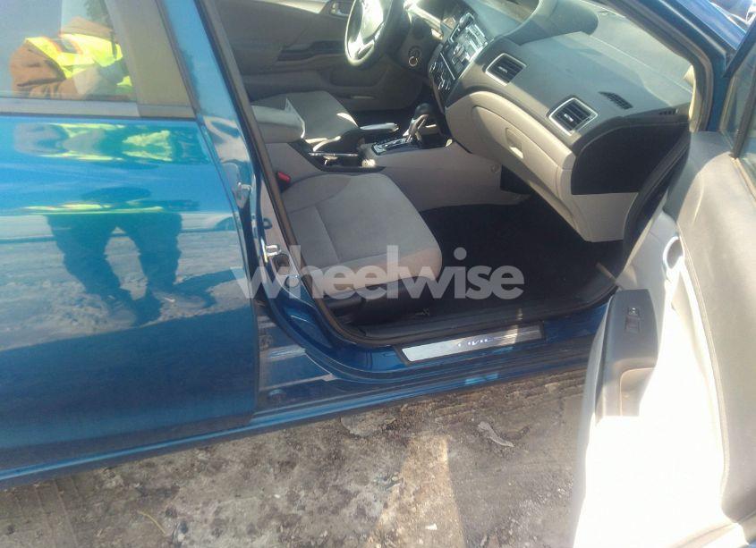 Photo 5 of 2013 Honda Civic EX (VIN 19XFB2F88DE072252)