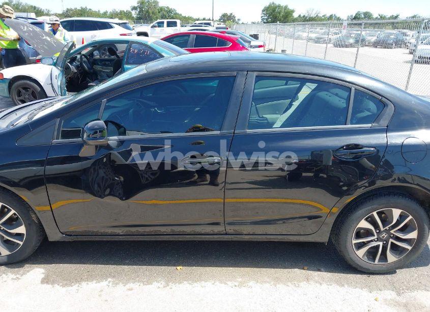 Photo 15 of 2013 Honda Civic EX (VIN 19XFB2F88DE097068)