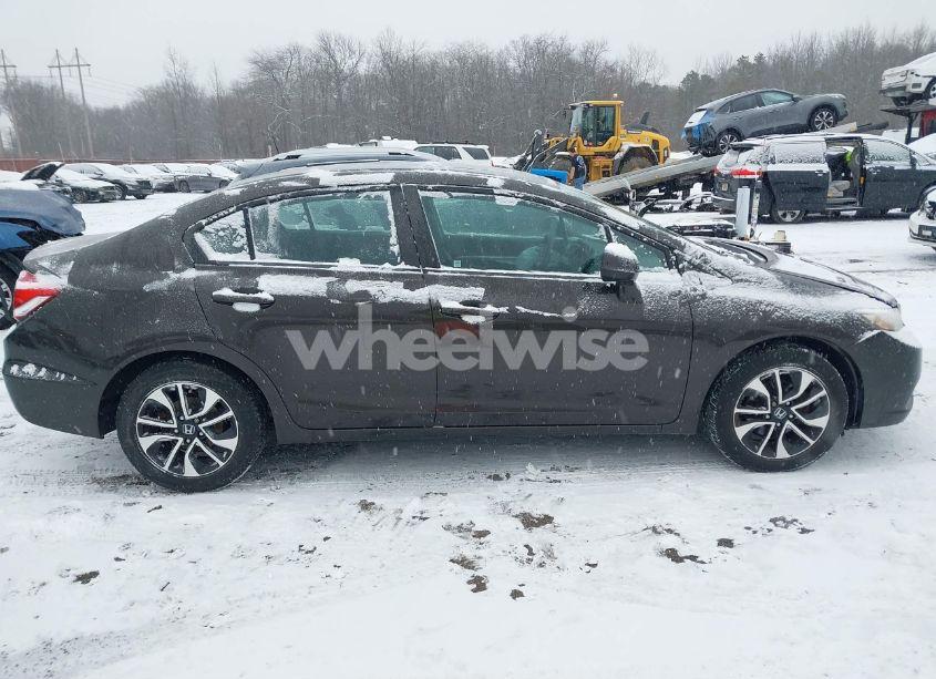 Photo 13 of 2013 Honda Civic EX (VIN 19XFB2F88DE221937)