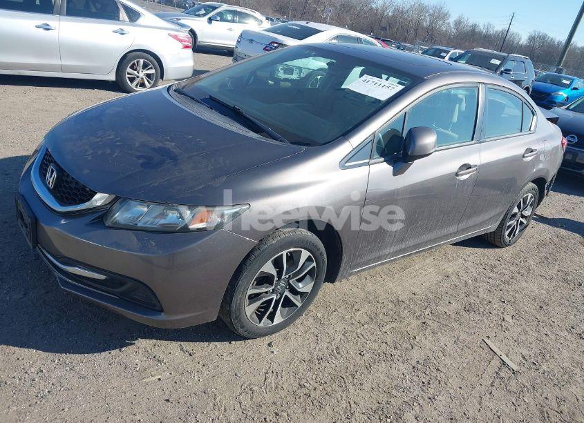 Photo 2 of 2013 Honda Civic EX (VIN 19XFB2F88DE236681)