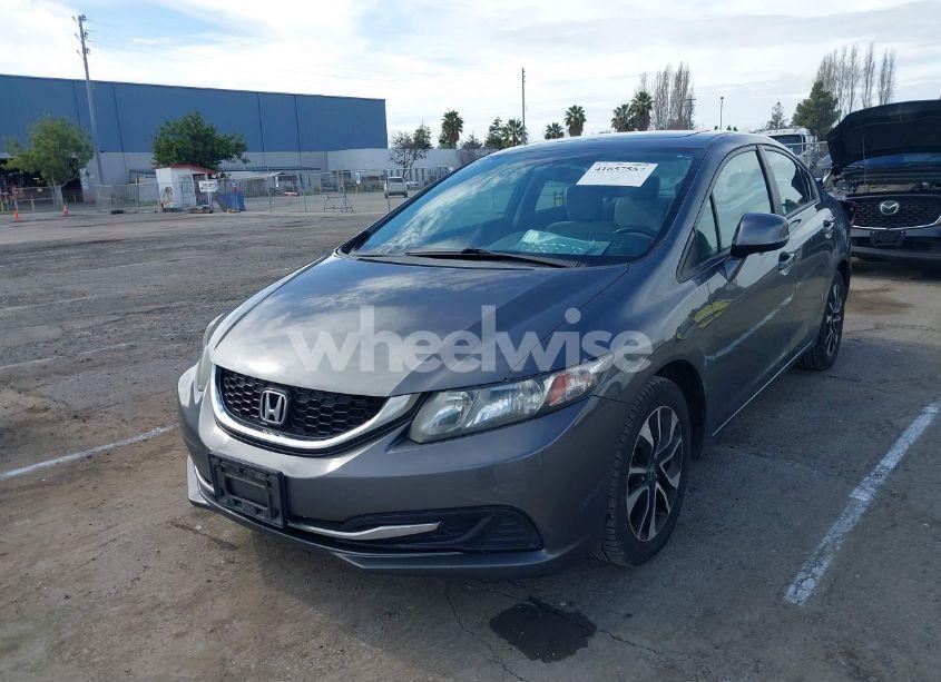 Photo 2 of 2013 Honda Civic EX (VIN 19XFB2F88DE241914)