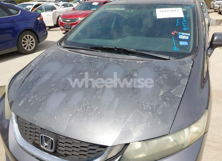 Photo 6 of 2014 Honda Civic EX (VIN 19XFB2F88EE083124)