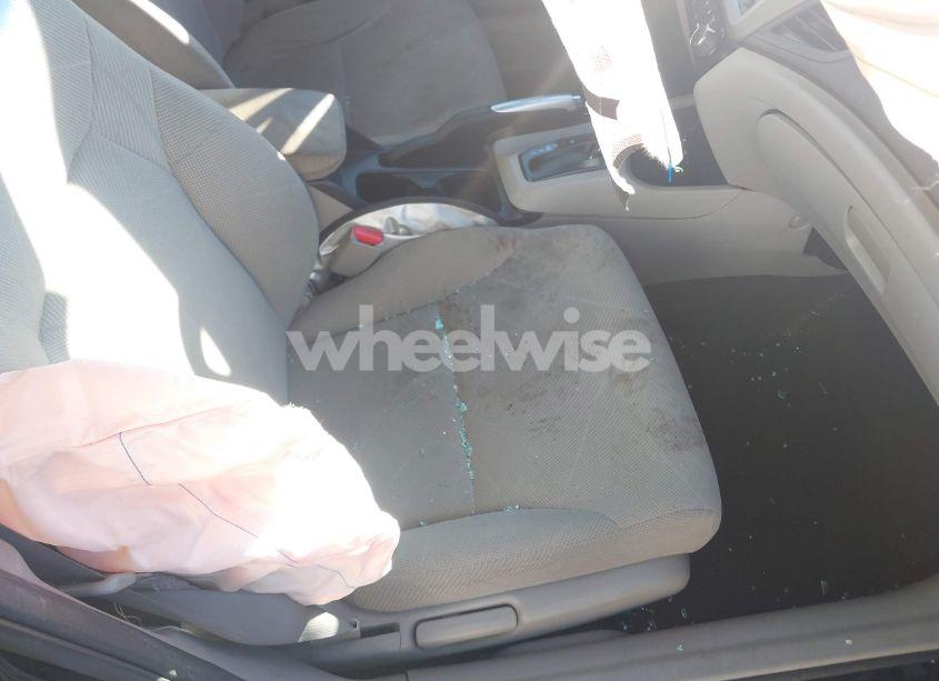 Photo 5 of 2012 Honda Civic EX (VIN 19XFB2F89CE302315)