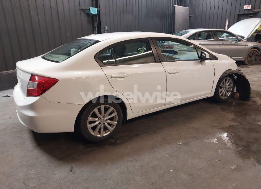 Photo 4 of 2012 Honda Civic EX (VIN 19XFB2F89CE322208)