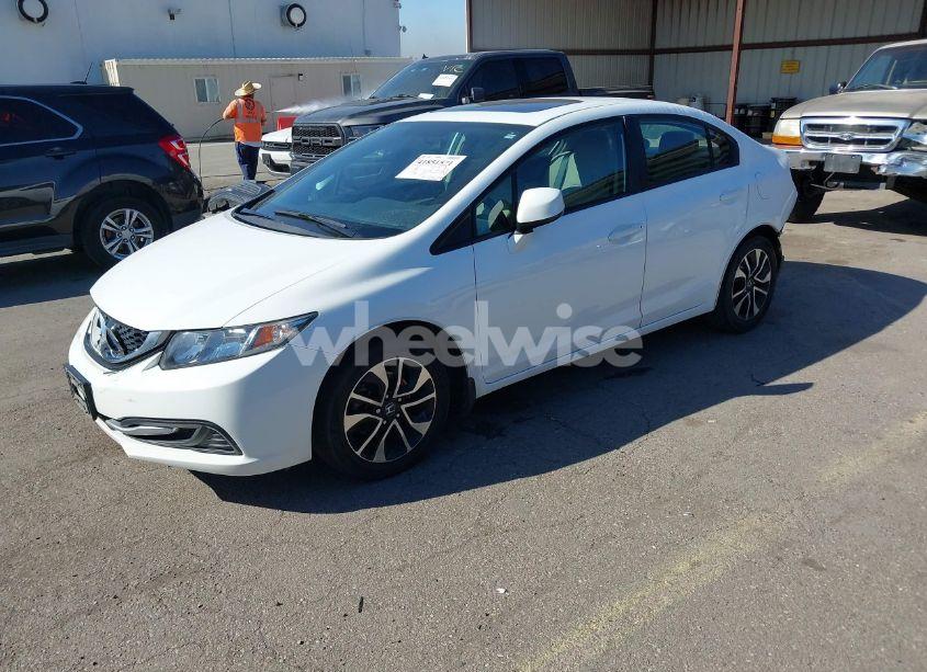 Photo 2 of 2013 Honda Civic EX (VIN 19XFB2F89DE288367)