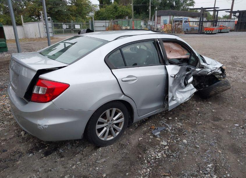 Photo 4 of 2012 Honda Civic EX (VIN 19XFB2F8XCE329703)