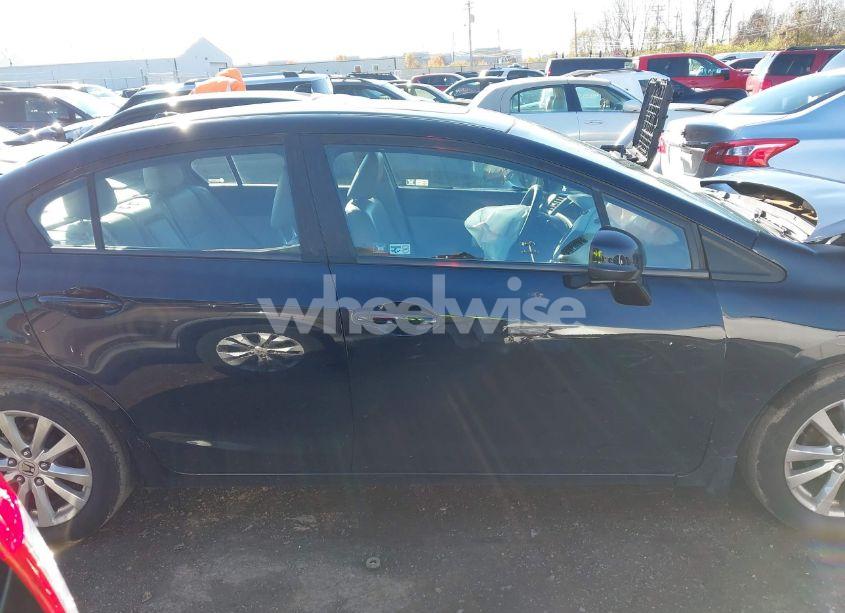 Photo 13 of 2012 Honda Civic EX-L (VIN 19XFB2F90CE004468)