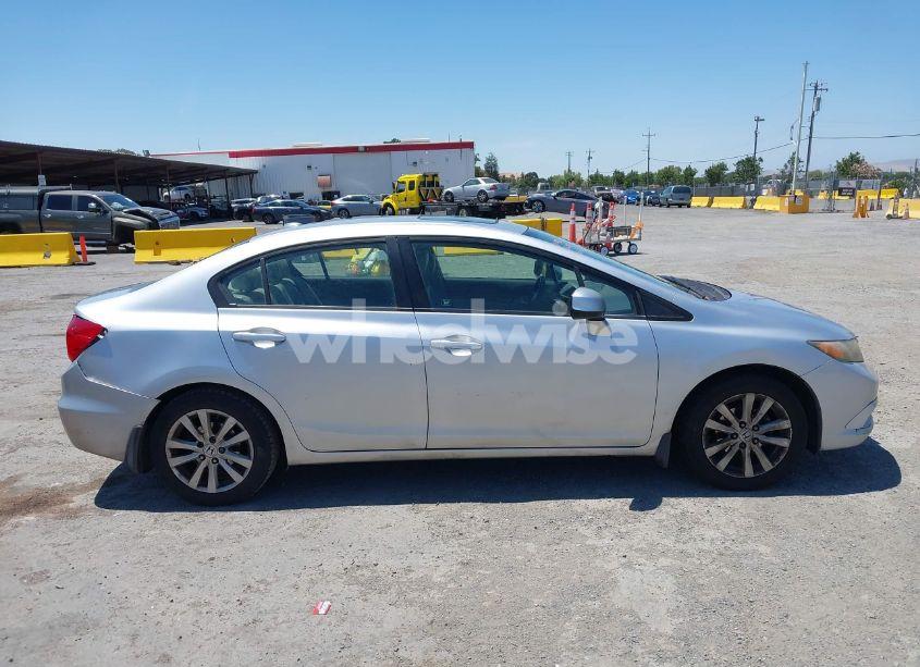 Photo 13 of 2012 Honda Civic EX-L (VIN 19XFB2F90CE330545)