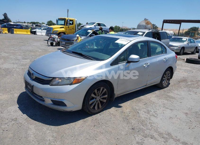 Photo 2 of 2012 Honda Civic EX-L (VIN 19XFB2F90CE330545)