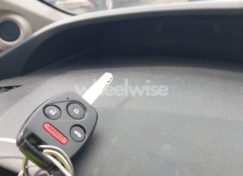 Photo 11 of 2013 Honda Civic EX-L (VIN 19XFB2F90DE007808)