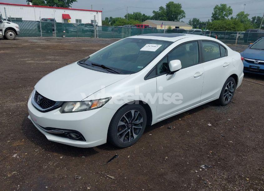 Photo 2 of 2013 Honda Civic EX-L (VIN 19XFB2F90DE007808)