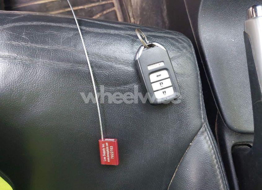 Photo 11 of 2015 Honda Civic EX-L (VIN 19XFB2F90FE215772)