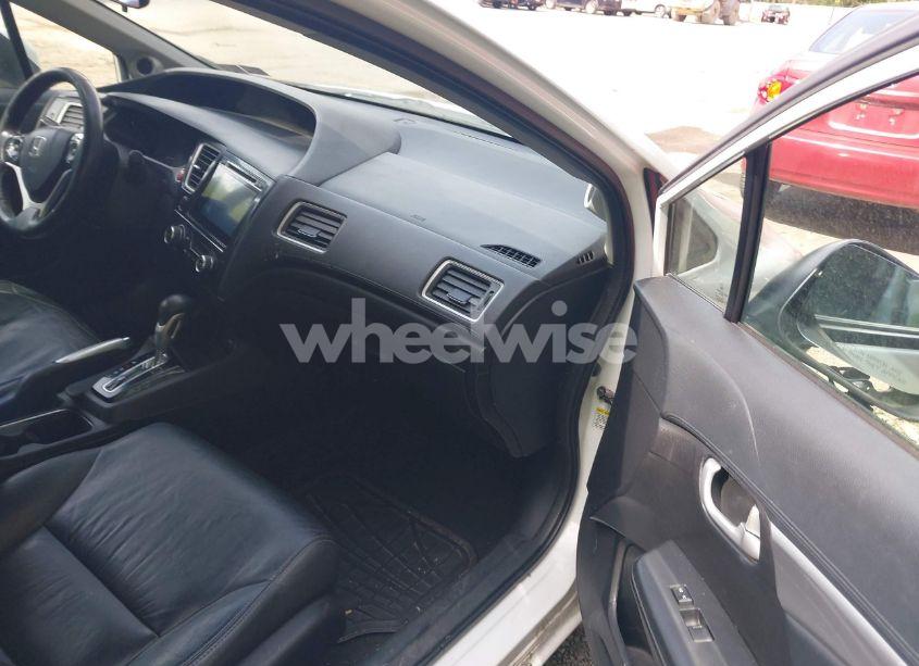 Photo 5 of 2015 Honda Civic EX-L (VIN 19XFB2F90FE215772)