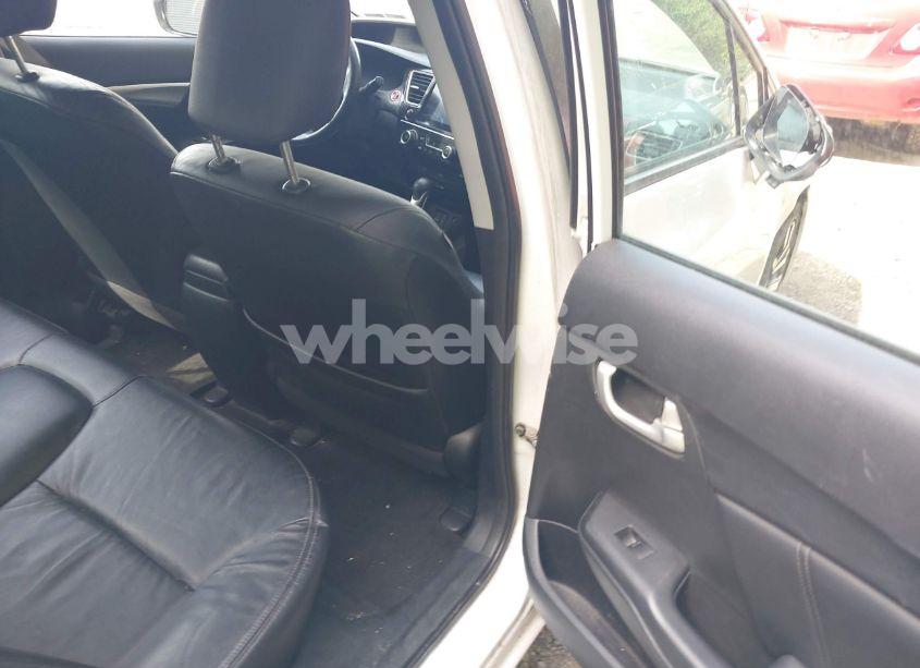 Photo 8 of 2015 Honda Civic EX-L (VIN 19XFB2F90FE215772)