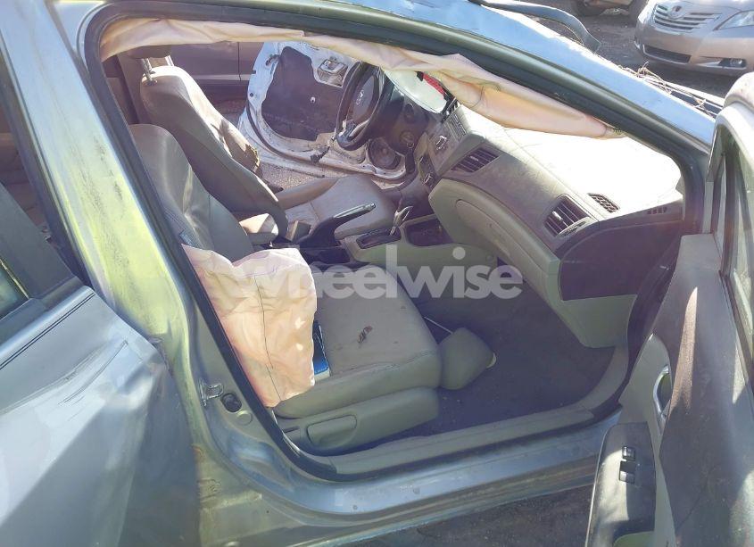 Photo 5 of 2012 Honda Civic SDN EX-L (VIN 19XFB2F91CE041805)