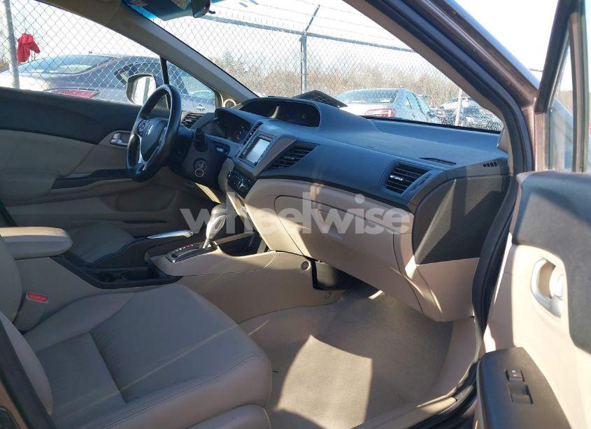 Photo 5 of 2012 Honda Civic EX-L (VIN 19XFB2F91CE047247)