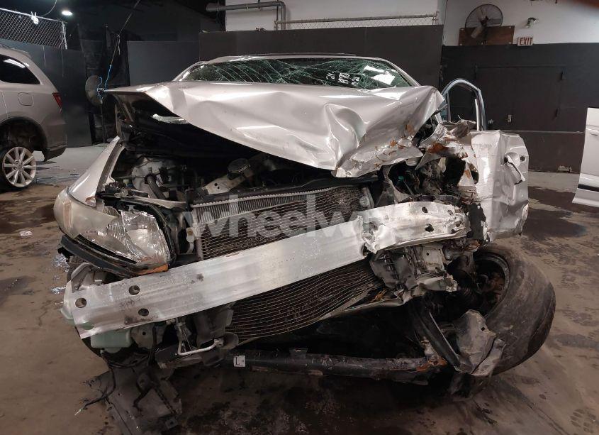 Photo 13 of 2015 Honda Civic EX-L (VIN 19XFB2F91FE222777)