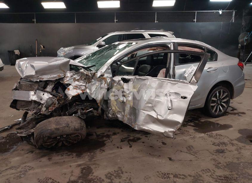 Photo 2 of 2015 Honda Civic EX-L (VIN 19XFB2F91FE222777)