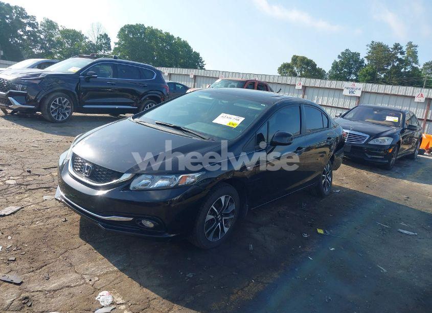 Photo 2 of 2013 Honda Civic EX-L (VIN 19XFB2F92DE010418)