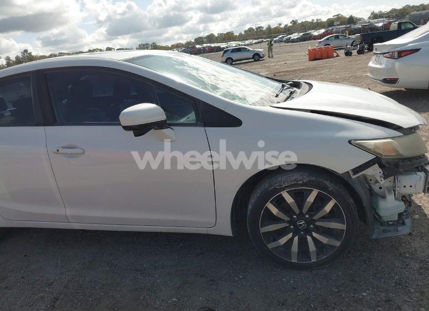 Photo 13 of 2015 Honda Civic EX-L (VIN 19XFB2F92FE035628)