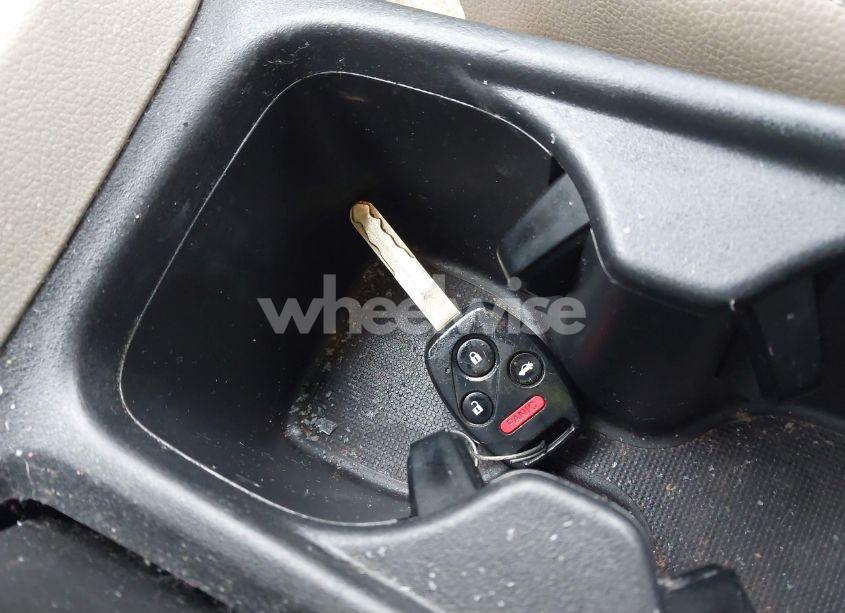 Photo 11 of 2012 Honda Civic SDN EX-L (VIN 19XFB2F93CE024052)