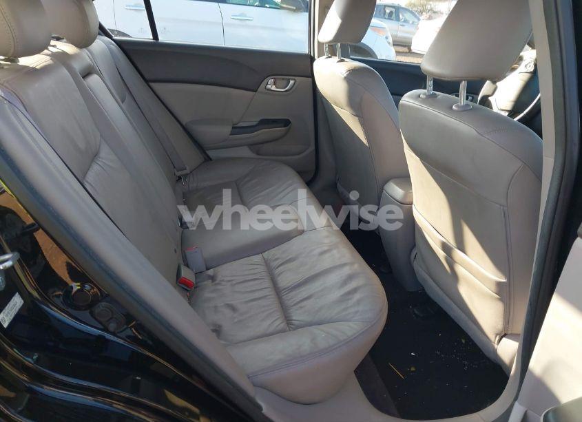 Photo 8 of 2012 Honda Civic EX-L (VIN 19XFB2F93CE300424)