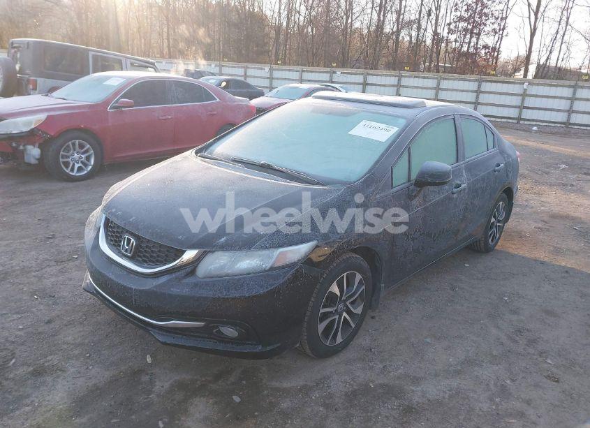 Photo 2 of 2013 Honda Civic EX-L (VIN 19XFB2F93DE048739)