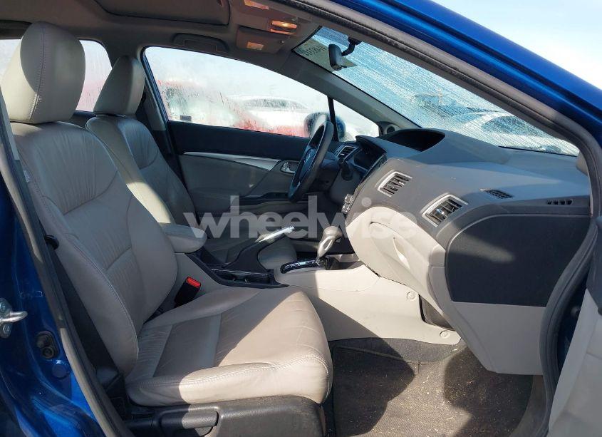 Photo 5 of 2014 Honda Civic EX-L (VIN 19XFB2F93EE275706)