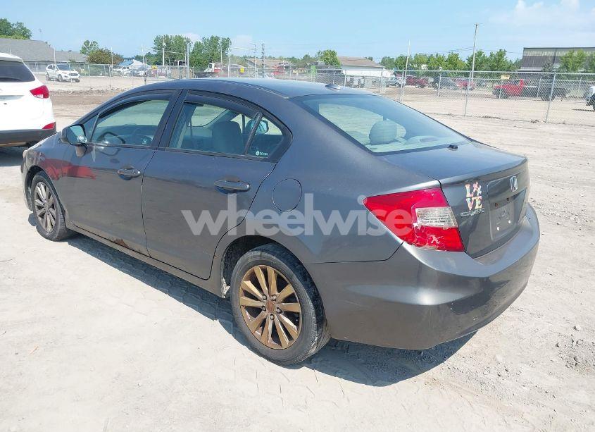 Photo 3 of 2012 Honda Civic EX-L (VIN 19XFB2F94CE032130)