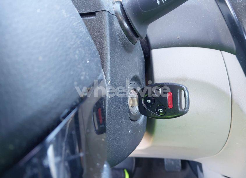 Photo 11 of 2013 Honda Civic EX-L (VIN 19XFB2F94DE088019)