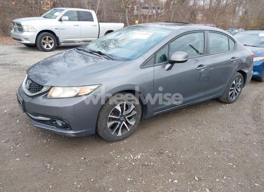 Photo 2 of 2013 Honda Civic EX-L (VIN 19XFB2F94DE222723)