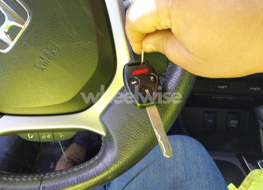 Photo 11 of 2013 Honda Civic EX-L (VIN 19XFB2F94DE272229)