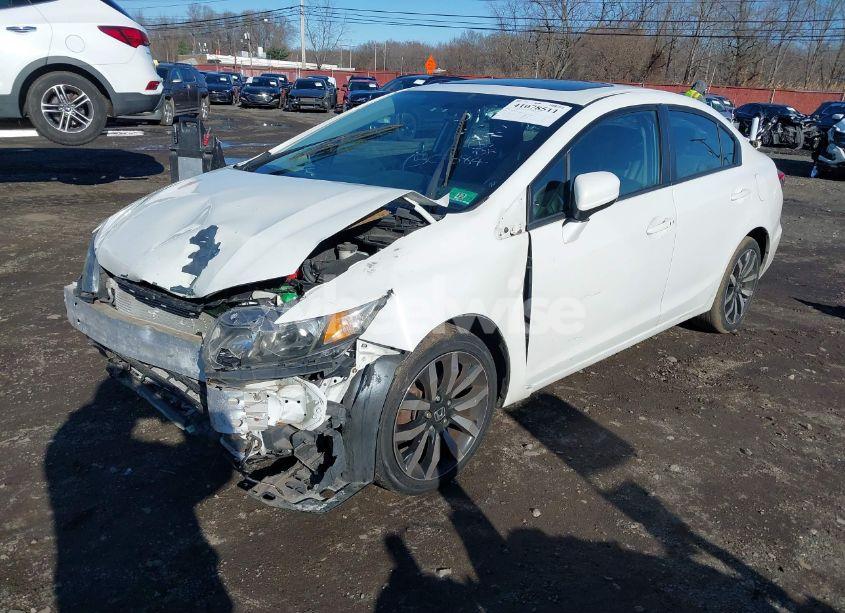 Photo 2 of 2014 Honda Civic EX-L (VIN 19XFB2F94EE250684)